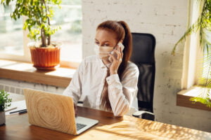 Leia mais sobre o artigo COVID-19 e Meio Ambiente de Trabalho